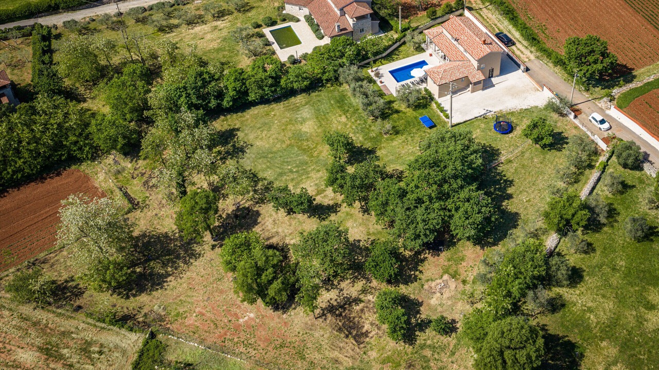 Photo of Outdoor in Divsici