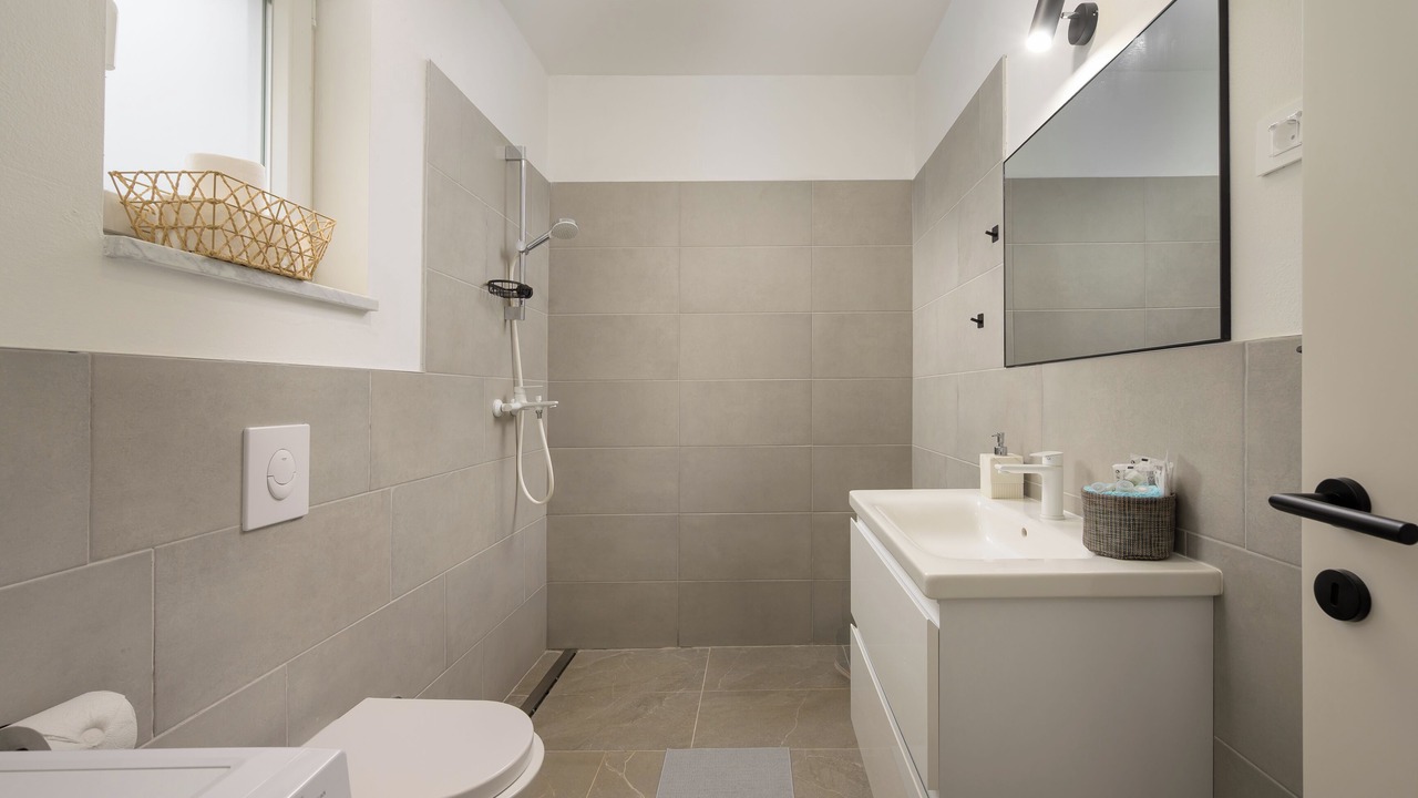 Photo of Bathroom in Mali Vareski