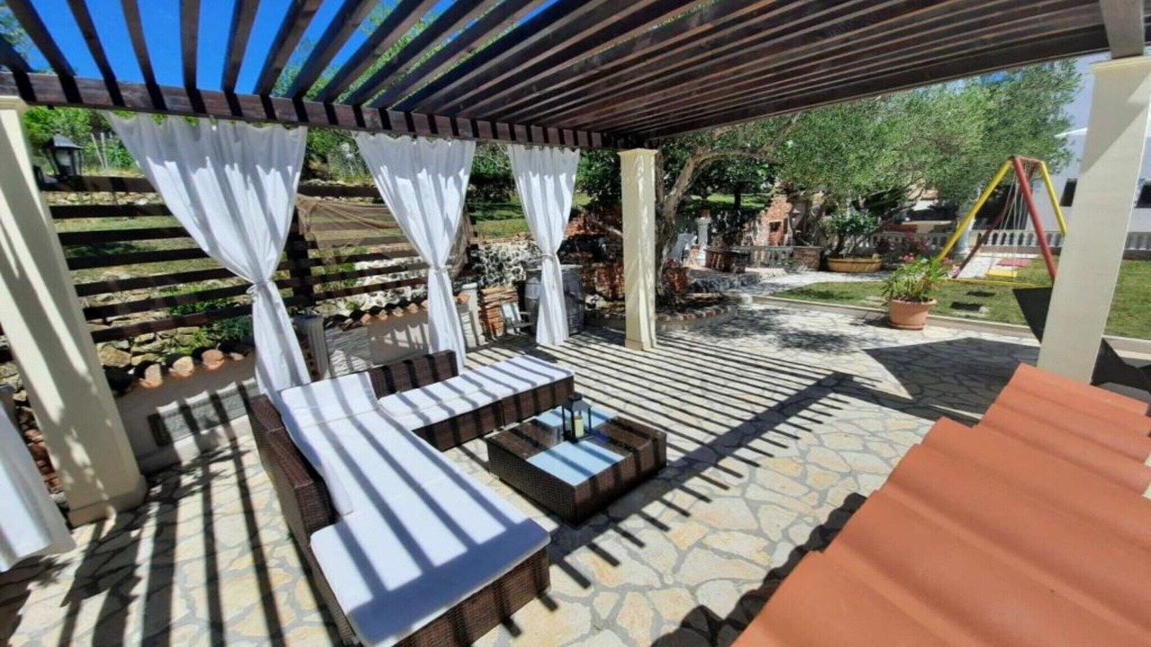 Photo of Outdoor in Kampor