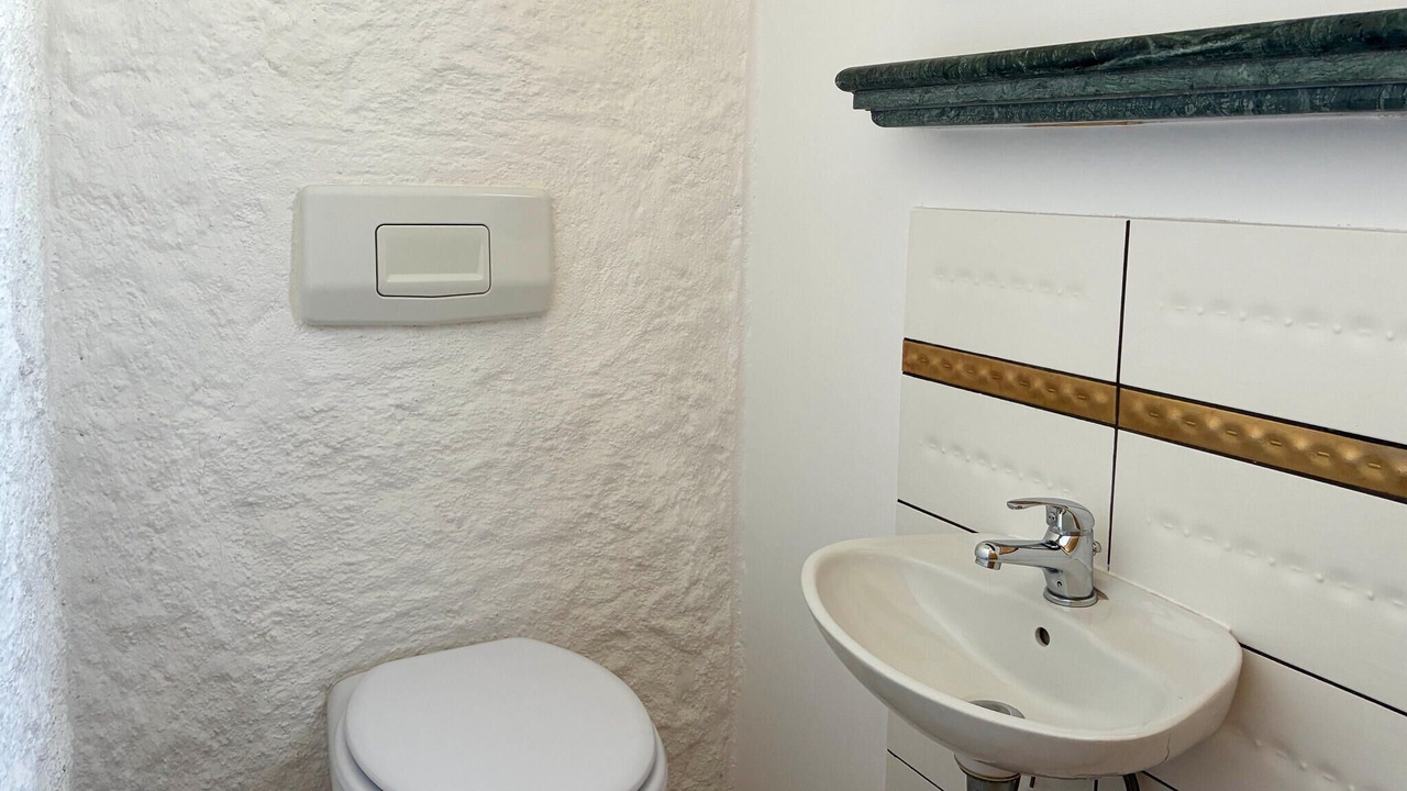 Photo of Bathroom in Ika