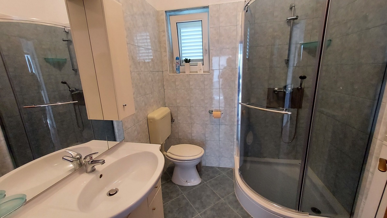 Photo of Bathroom in Vinkuran