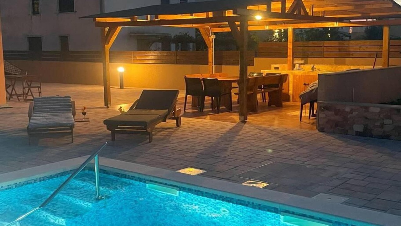 Photo of Outdoor in Loborika