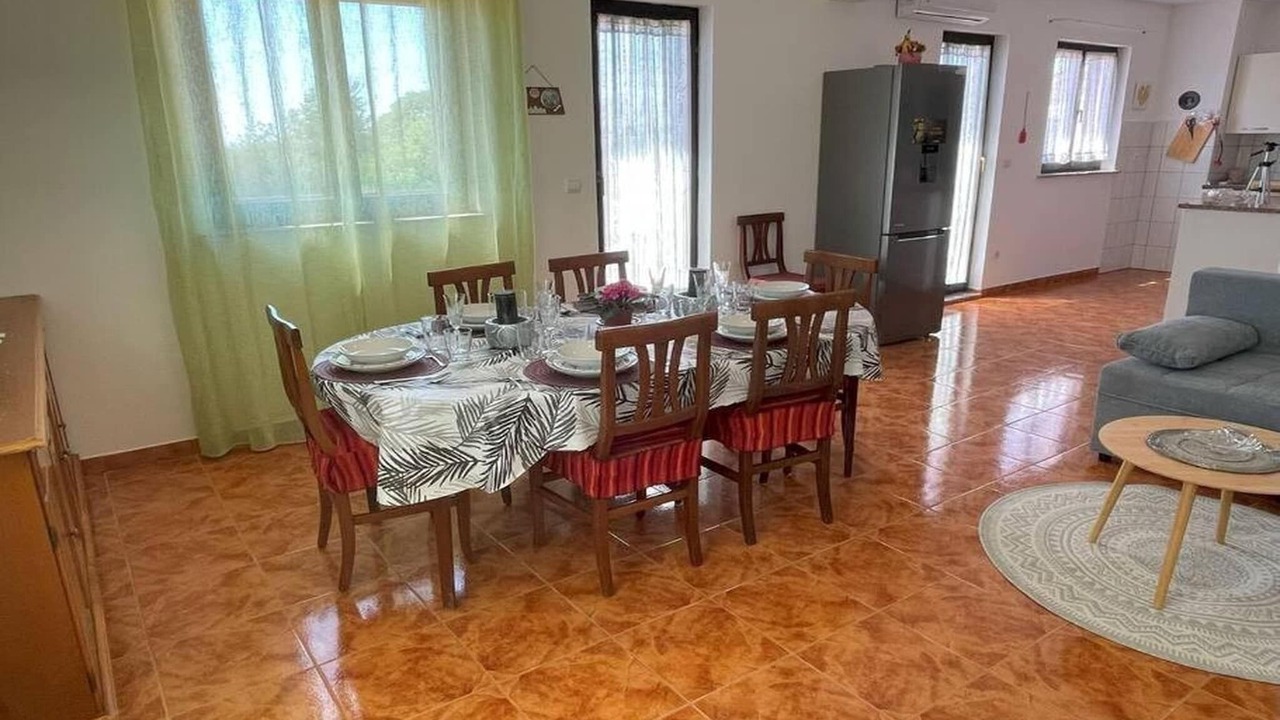 Photo of Livingroom in Loborika