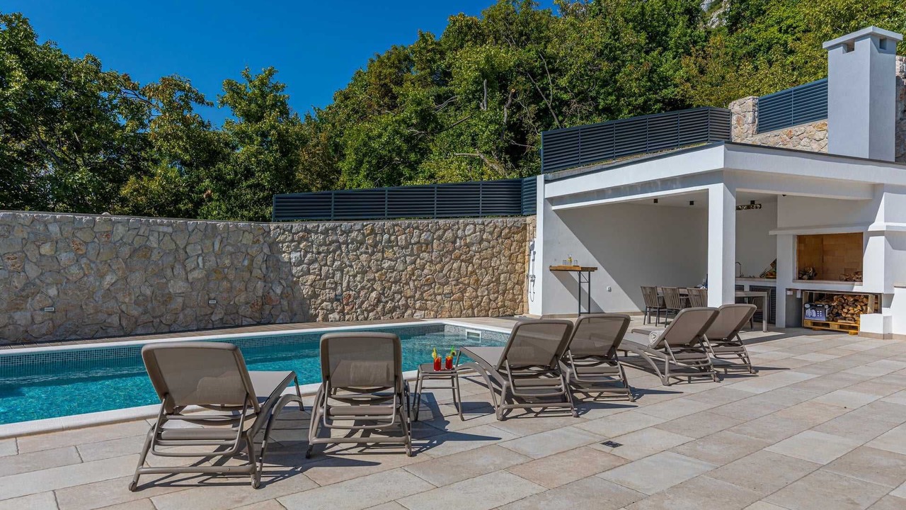 Photo of Outdoor in Bribir