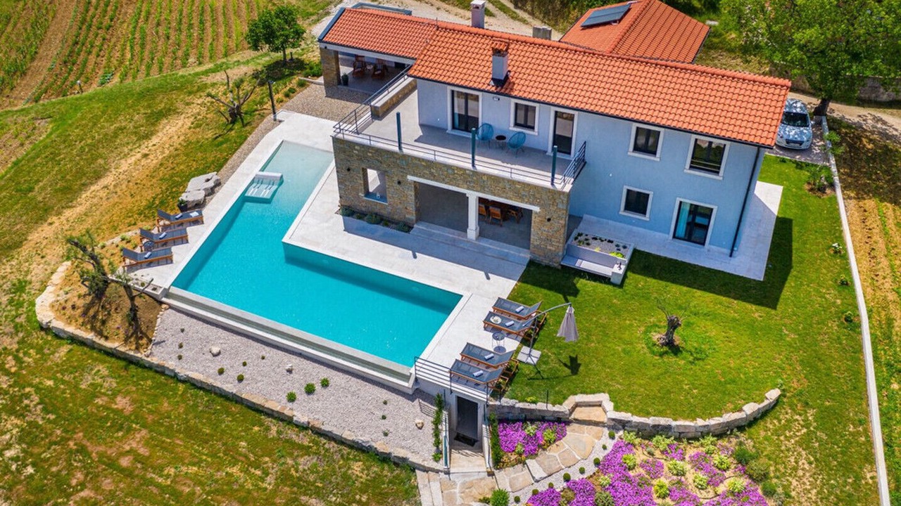 Photo of Outdoor in Kircija