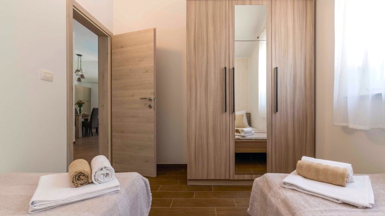 Photo of Bedroom in Gajana