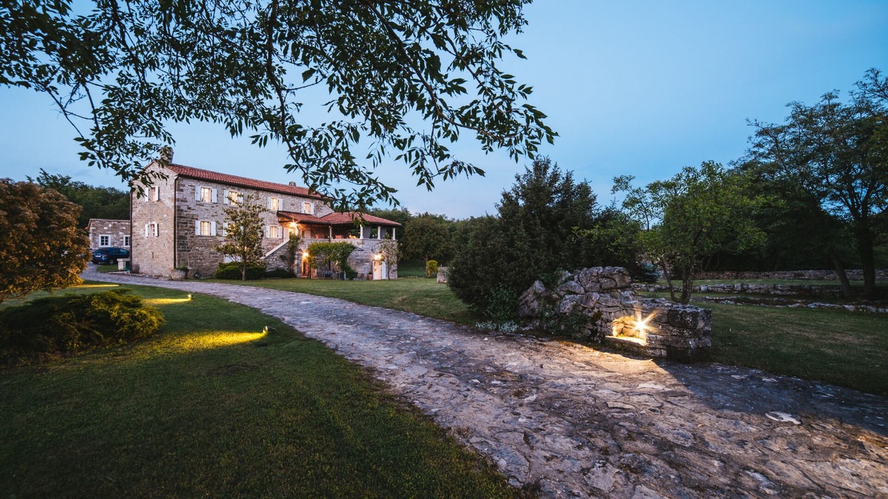 Photo of Outdoor in Makovci