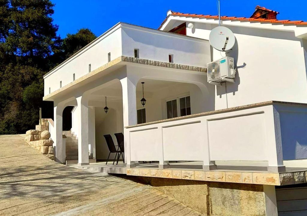 Photo of Outdoor in Suha Punta