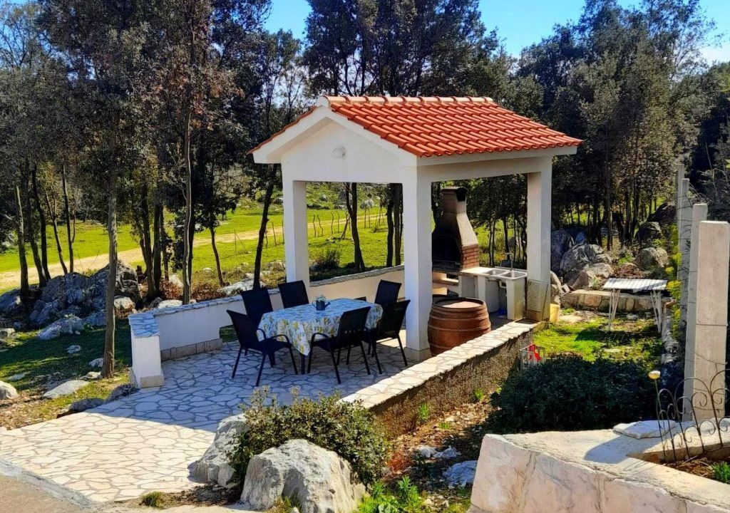 Photo of Outdoor in Suha Punta