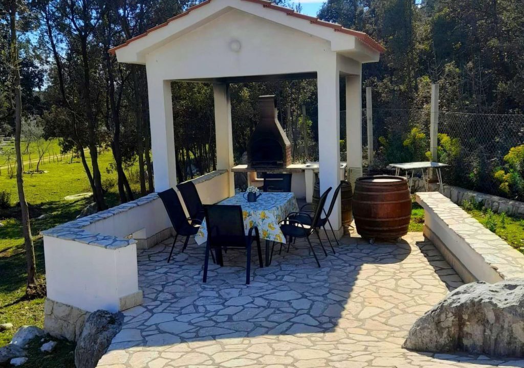 Photo of Outdoor in Suha Punta
