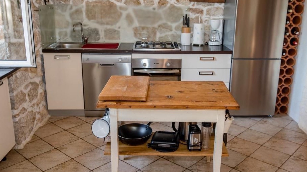 Photo of Kitchen in Supetarska Draga