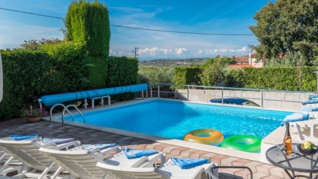 Photo of Outdoor in Kastel