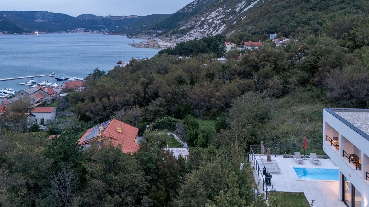 Photo of Outdoor in Bakarac