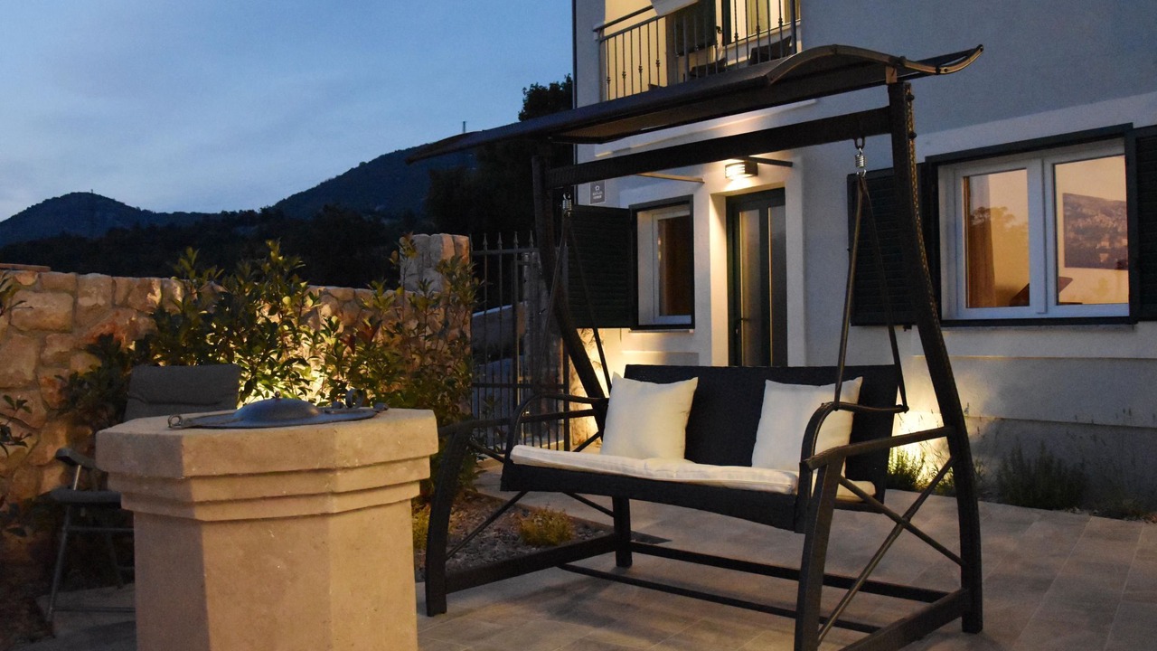 Photo of Patio Balcony in Hreljin