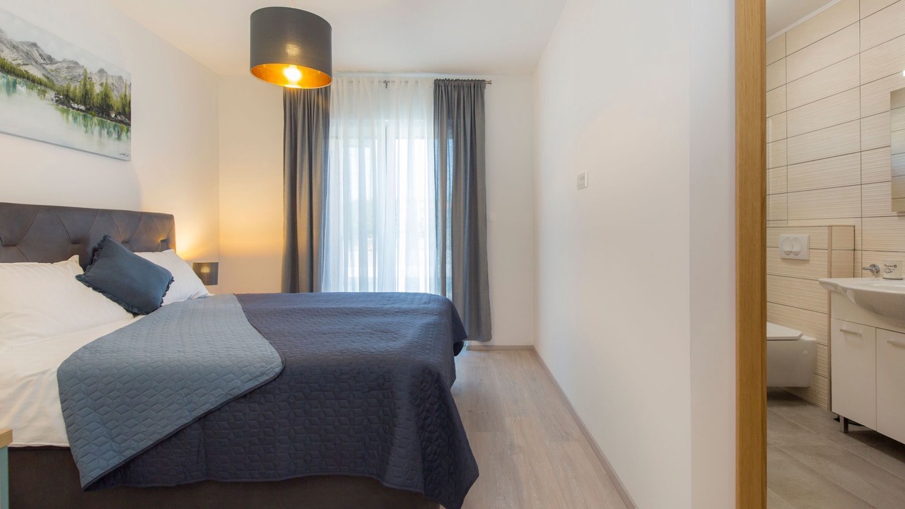 Photo of Bedroom in Topid
