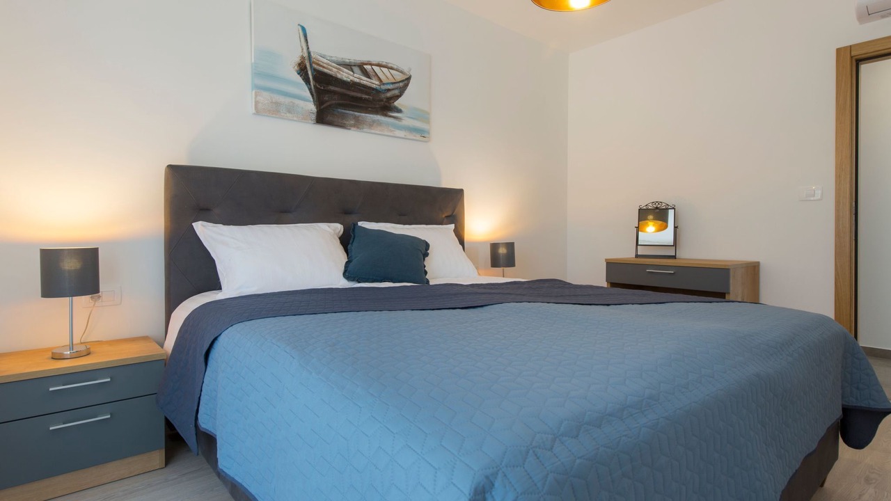 Photo of Bedroom in Topid