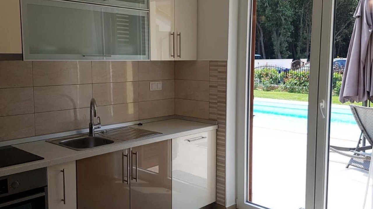 Photo of Kitchen in Banjole