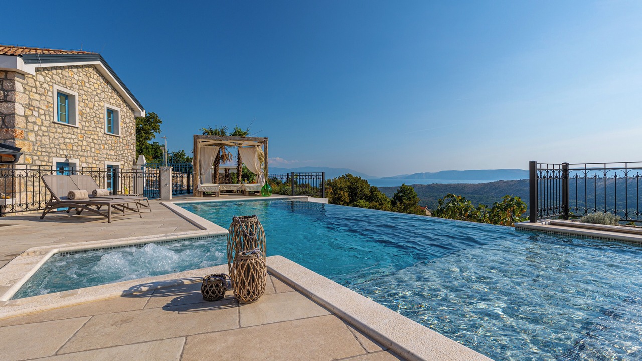 Photo of Outdoor in Bribir