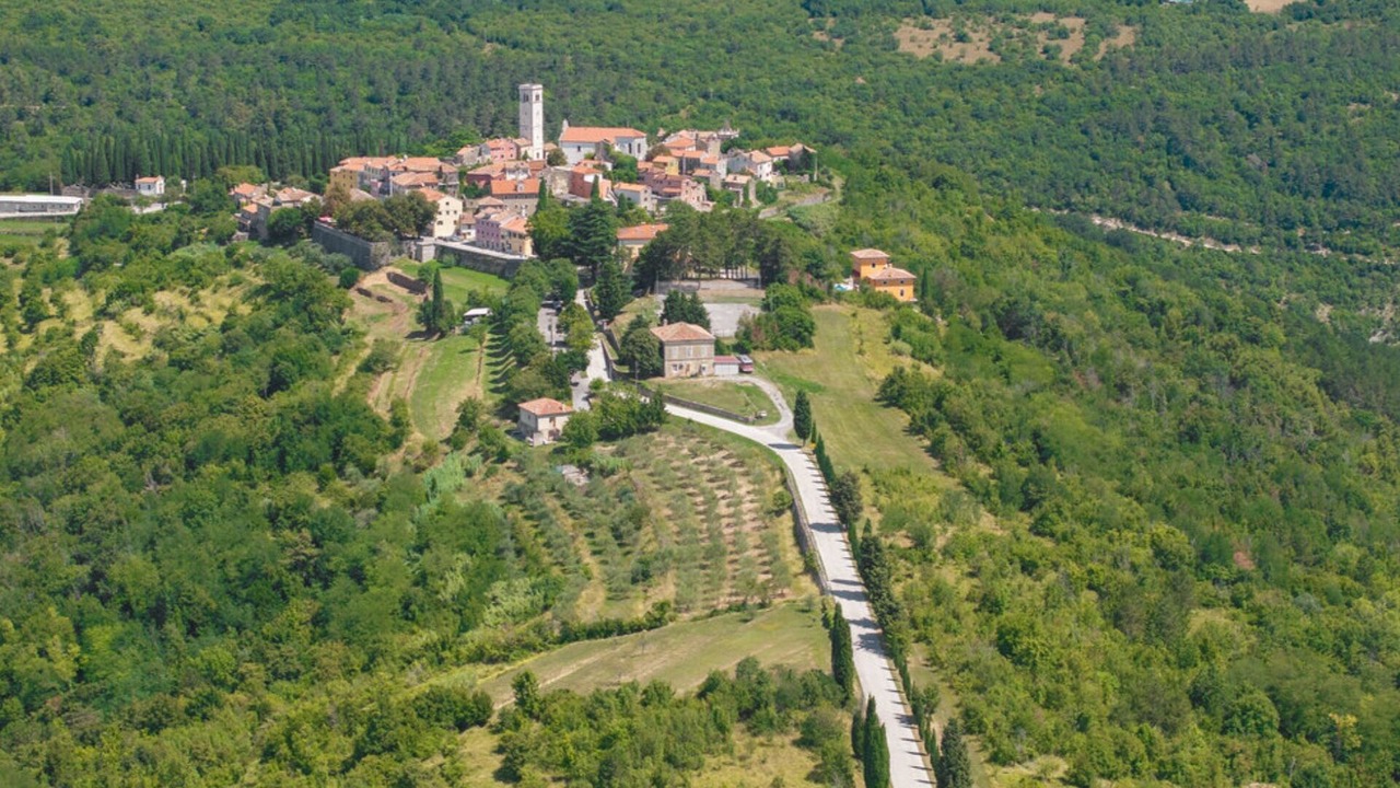 Photo of Outdoor in Oprtalj