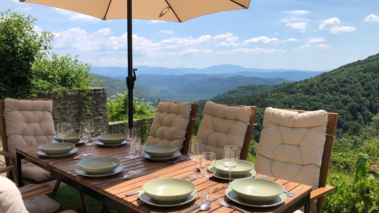 Photo of Outdoor in Oprtalj