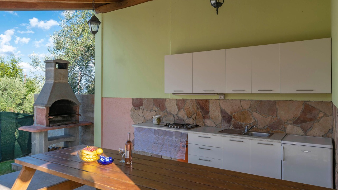Photo of Outdoor in Mali Vareski