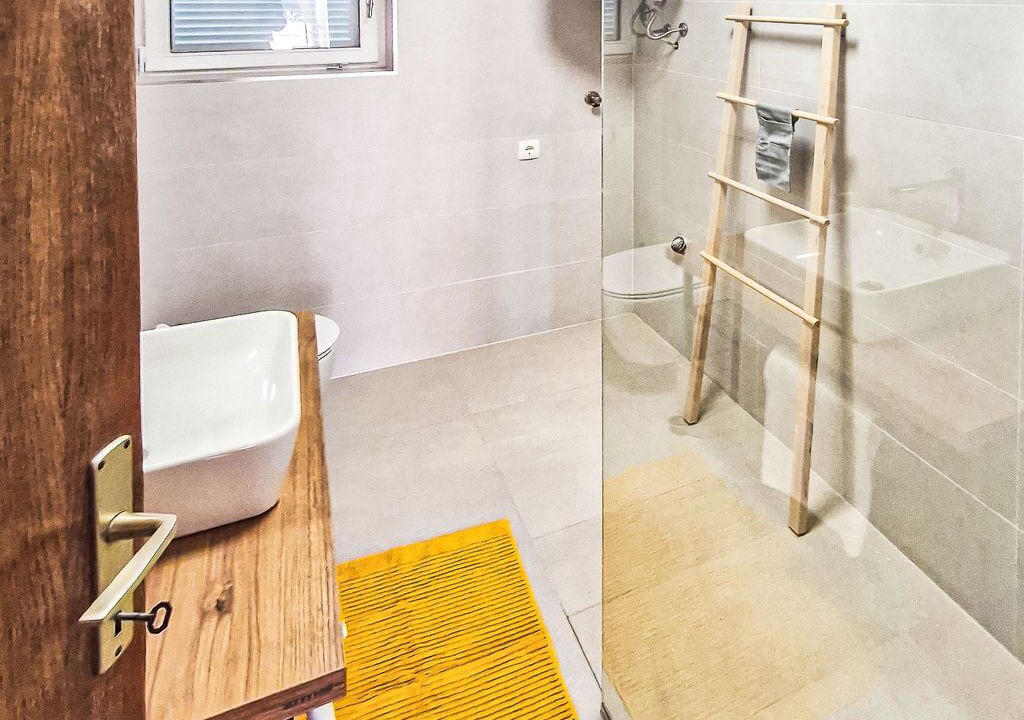 Photo of Bathroom in Risika