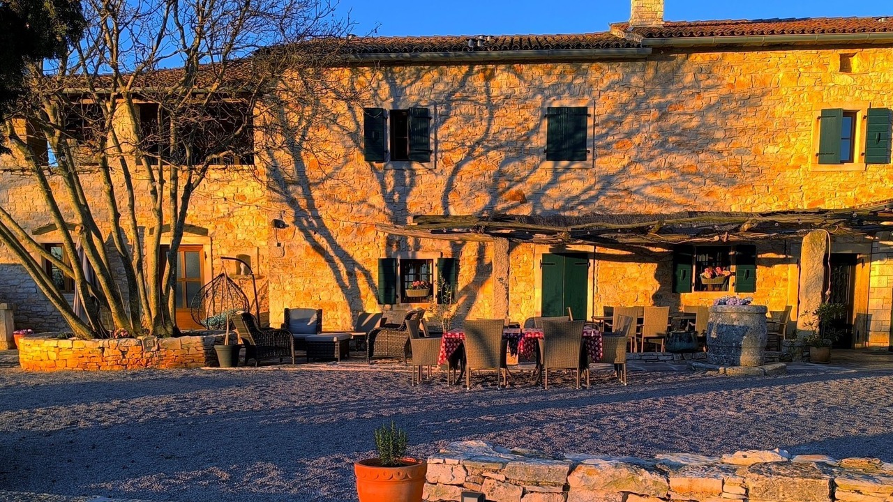 Photo of Others in Divsici
