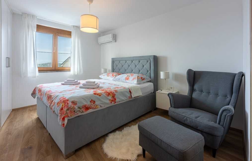 Photo of Bedroom in Grizane