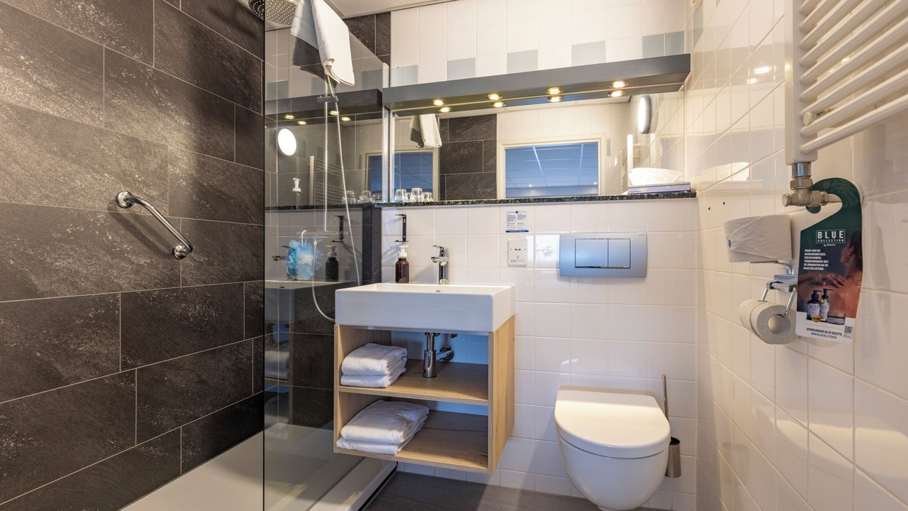 Photo of Bathroom in Oud-Loosdrecht