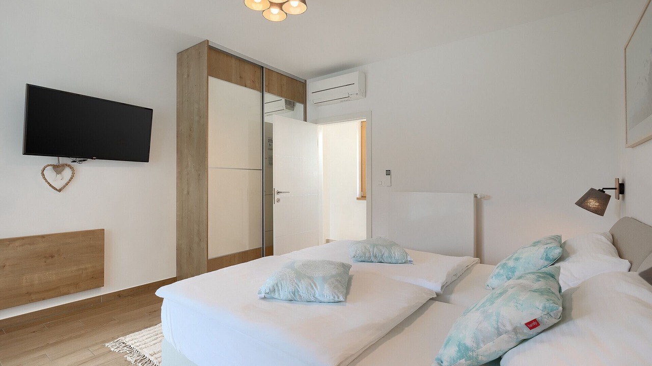 Photo of Bedroom in Pjescana Uvala