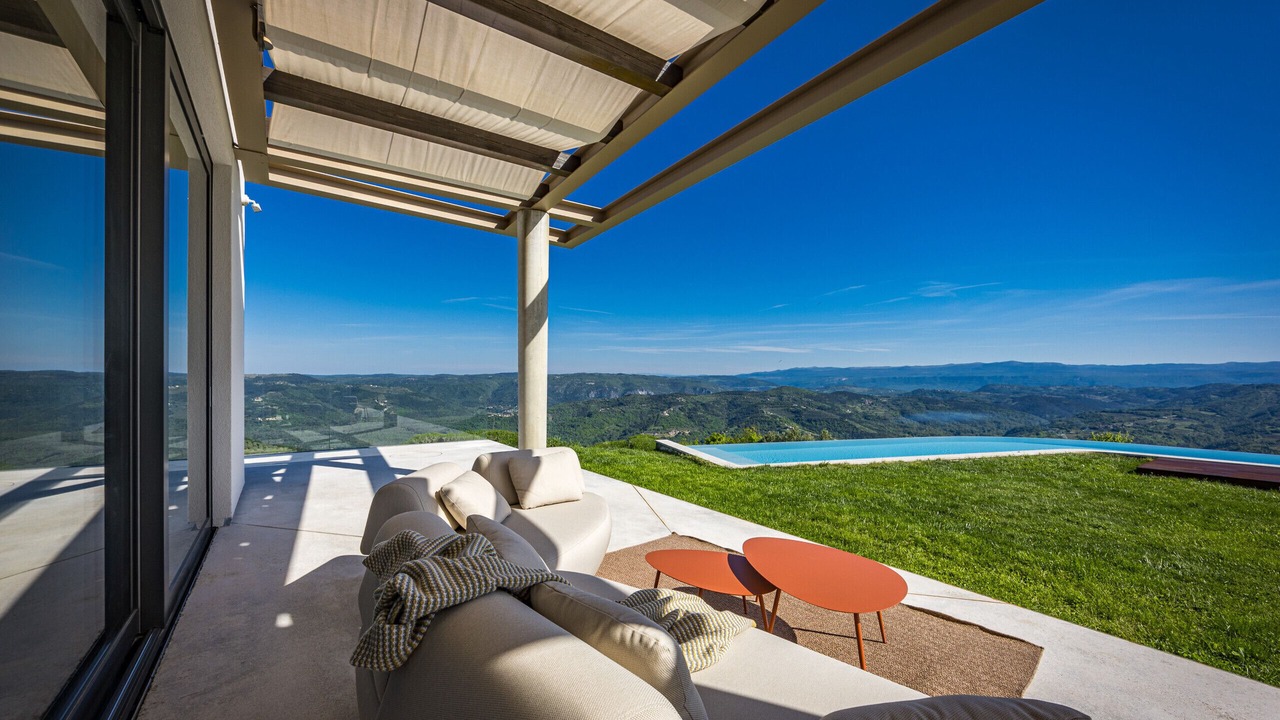 Photo of Patio Balcony in Zamask