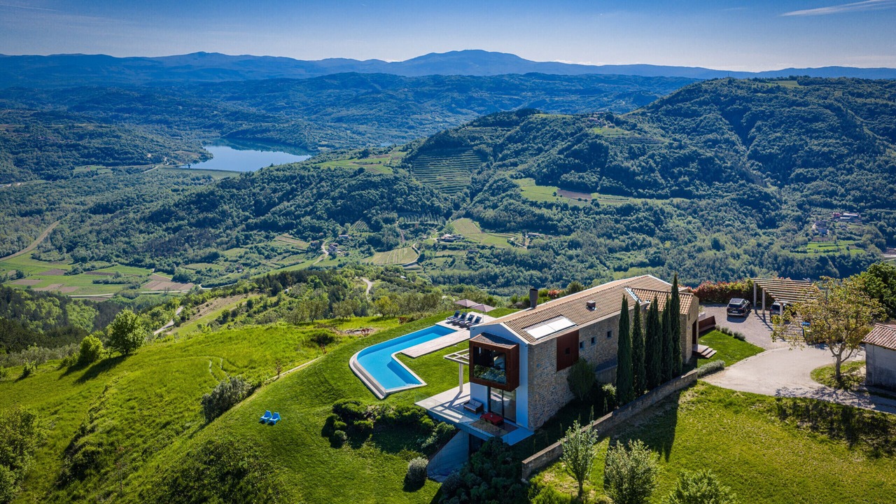 Photo of Outdoor in Zamask