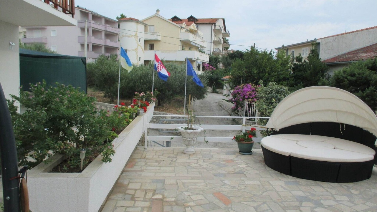 Photo of Outdoor in Tice