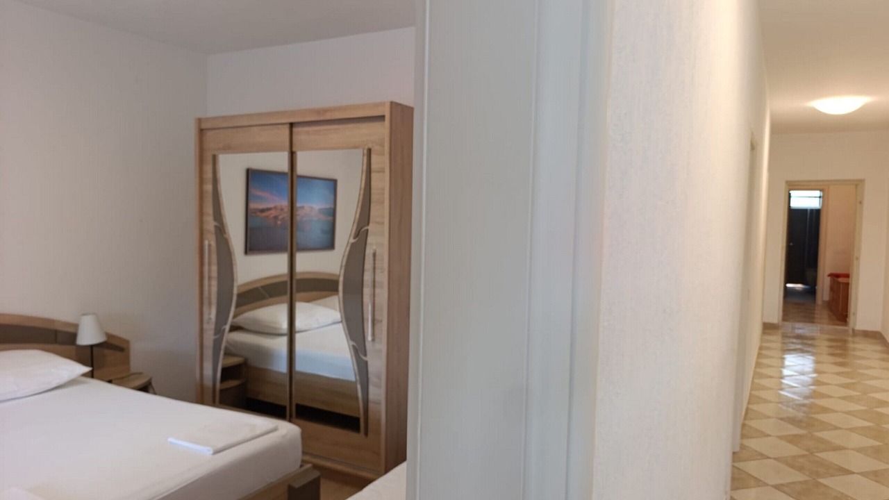 Photo of Bedroom in Metajna