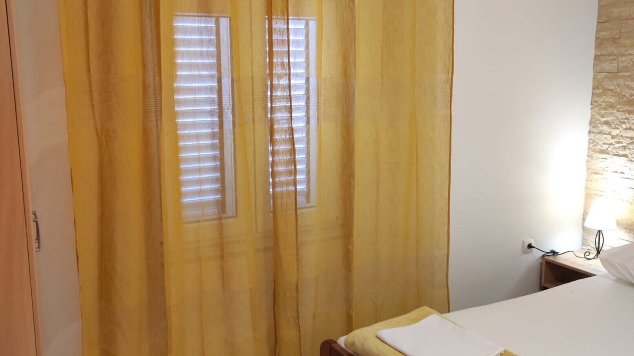 Photo of Bedroom in Metajna