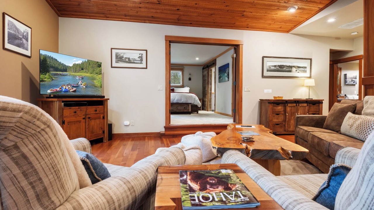 Photo of Bedroom in Tahoe Sierra Estates