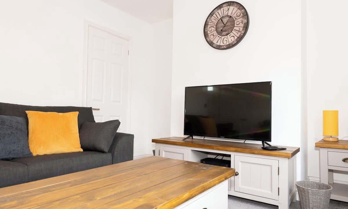 Photo of Livingroom in Tamworth