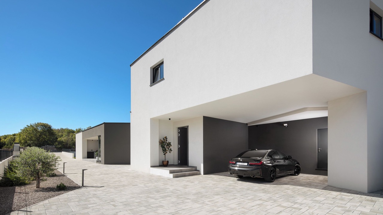 Photo of Outdoor in Brgod