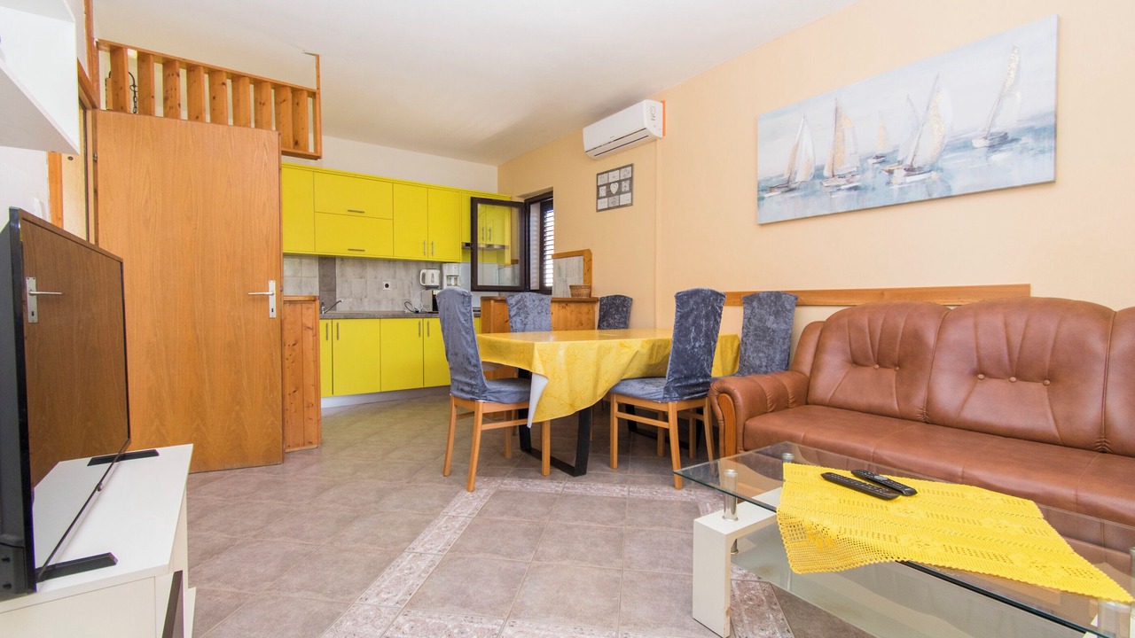 Photo of Livingroom in Dinjiska