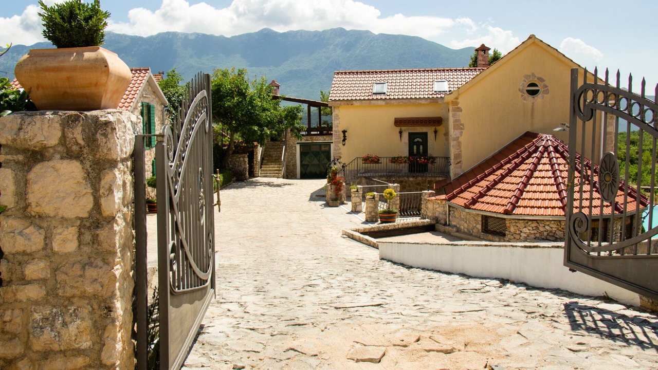 Photo of Outdoor in Sestanovac