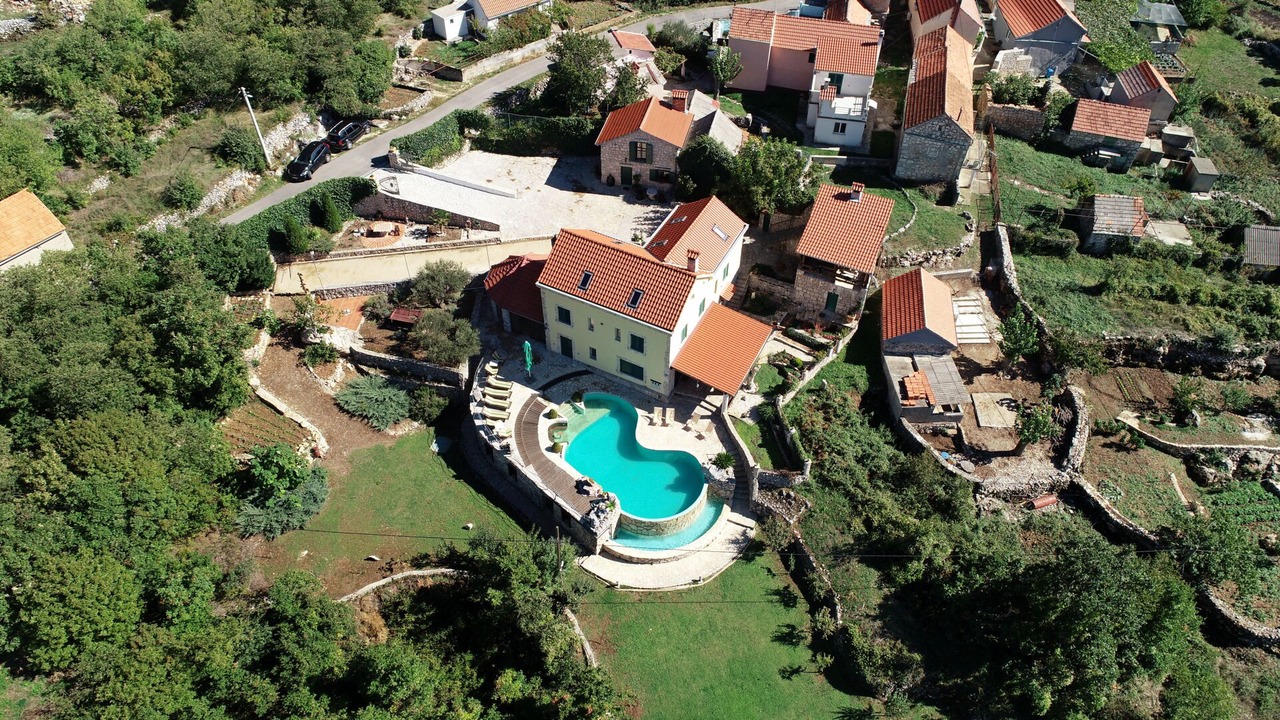 Photo of Outdoor in Sestanovac