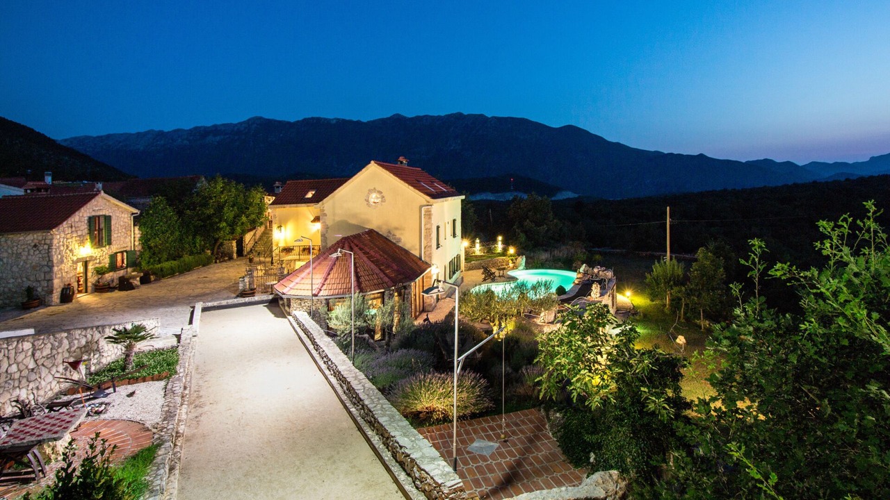 Photo of Outdoor in Sestanovac