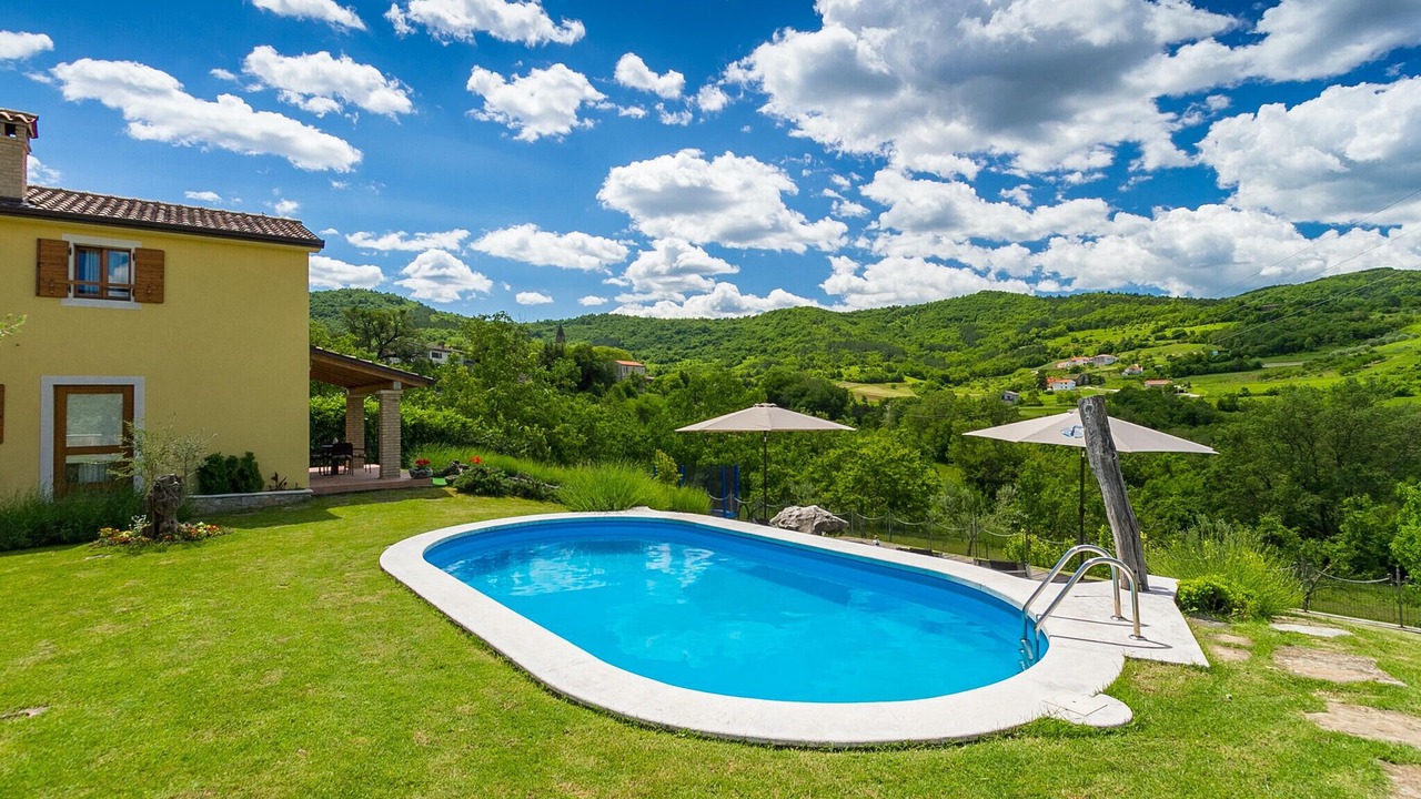 Photo of Outdoor in Pazin