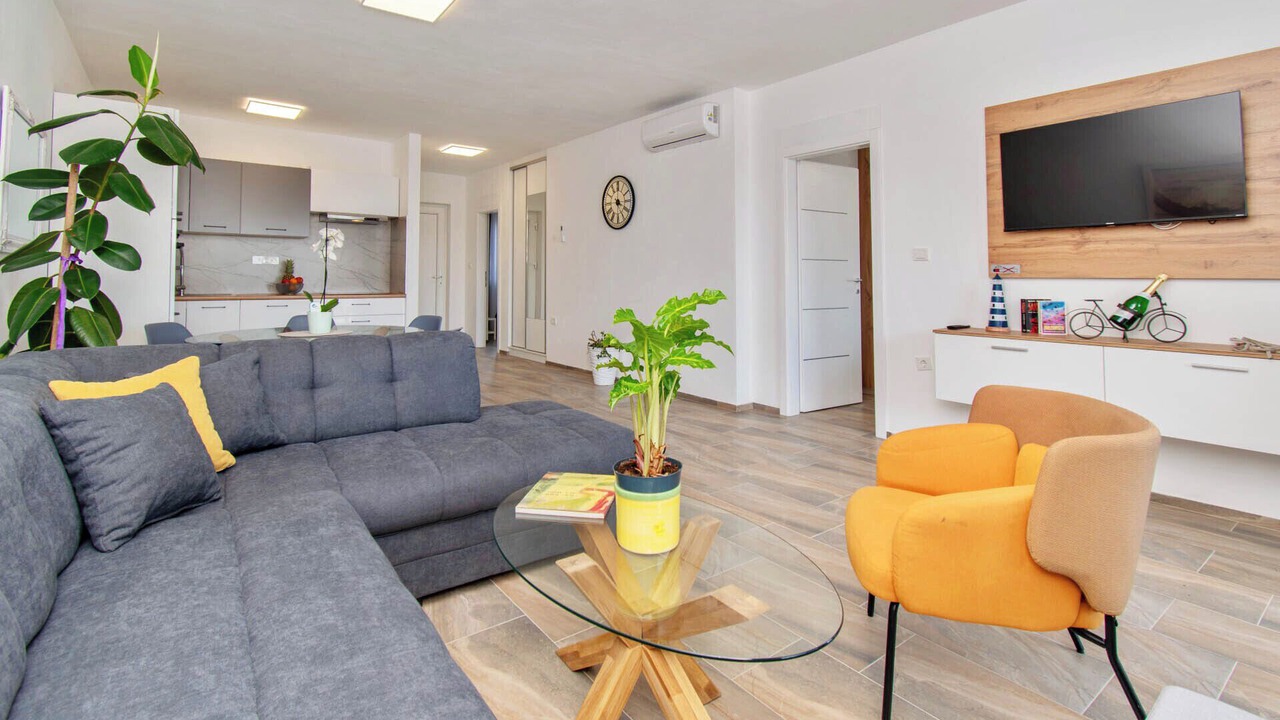 Photo of Livingroom in Loborika