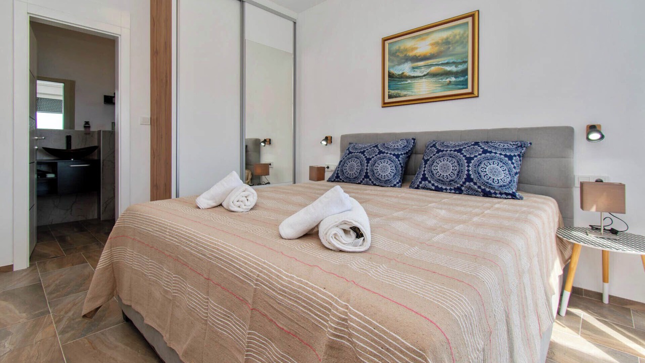 Photo of Bedroom in Loborika
