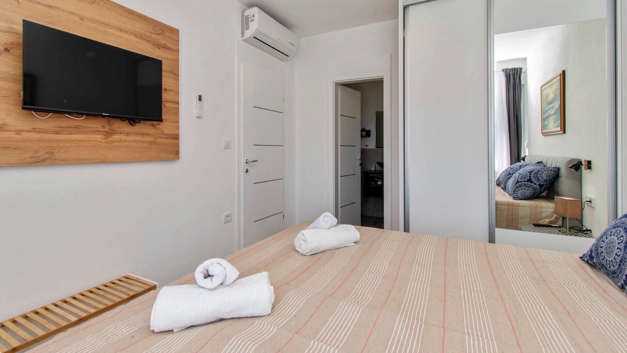 Photo of Bedroom in Loborika