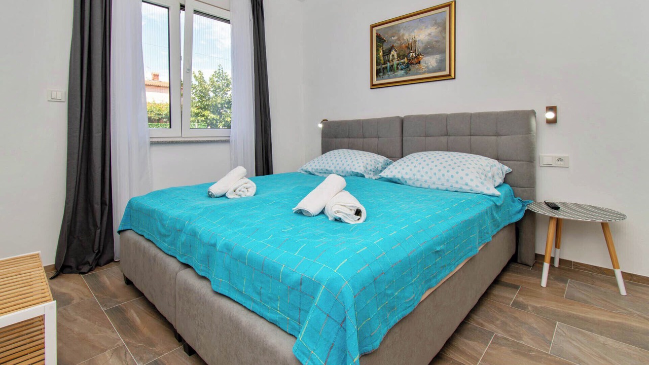 Photo of Bedroom in Loborika