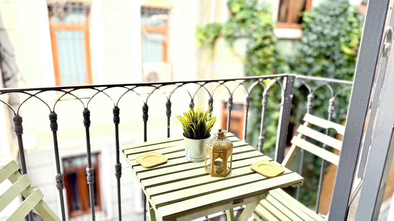 Photo of Outdoor in Cihangir