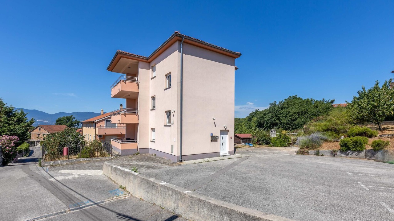 Photo of Others in Bezjaki