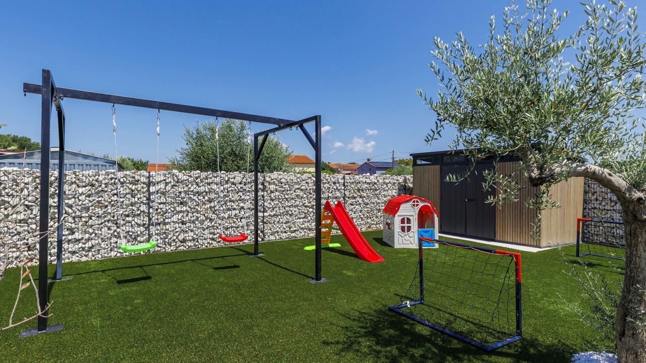 Photo of Outdoor in Loborika